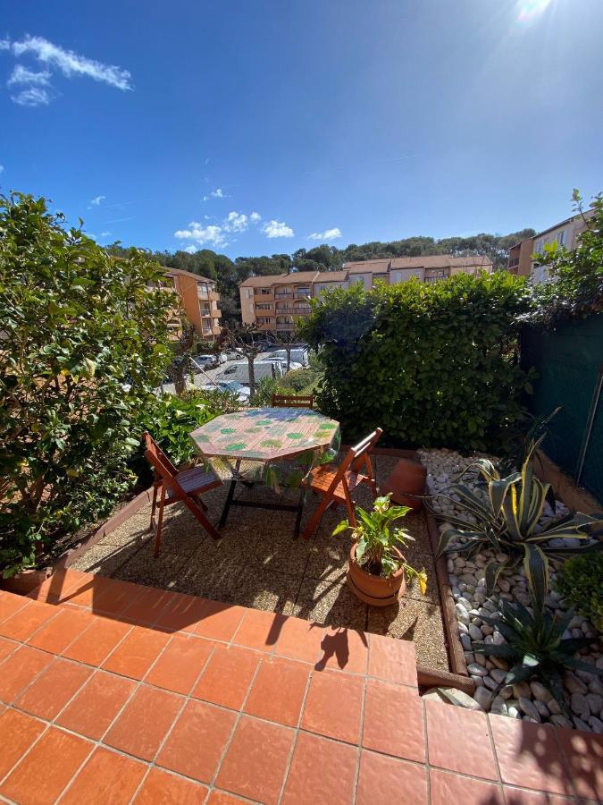 Charmant Studio Costebelle Proche Gare, Terrasse Et Parking Gratuit Daire Hyères Dış mekan fotoğraf